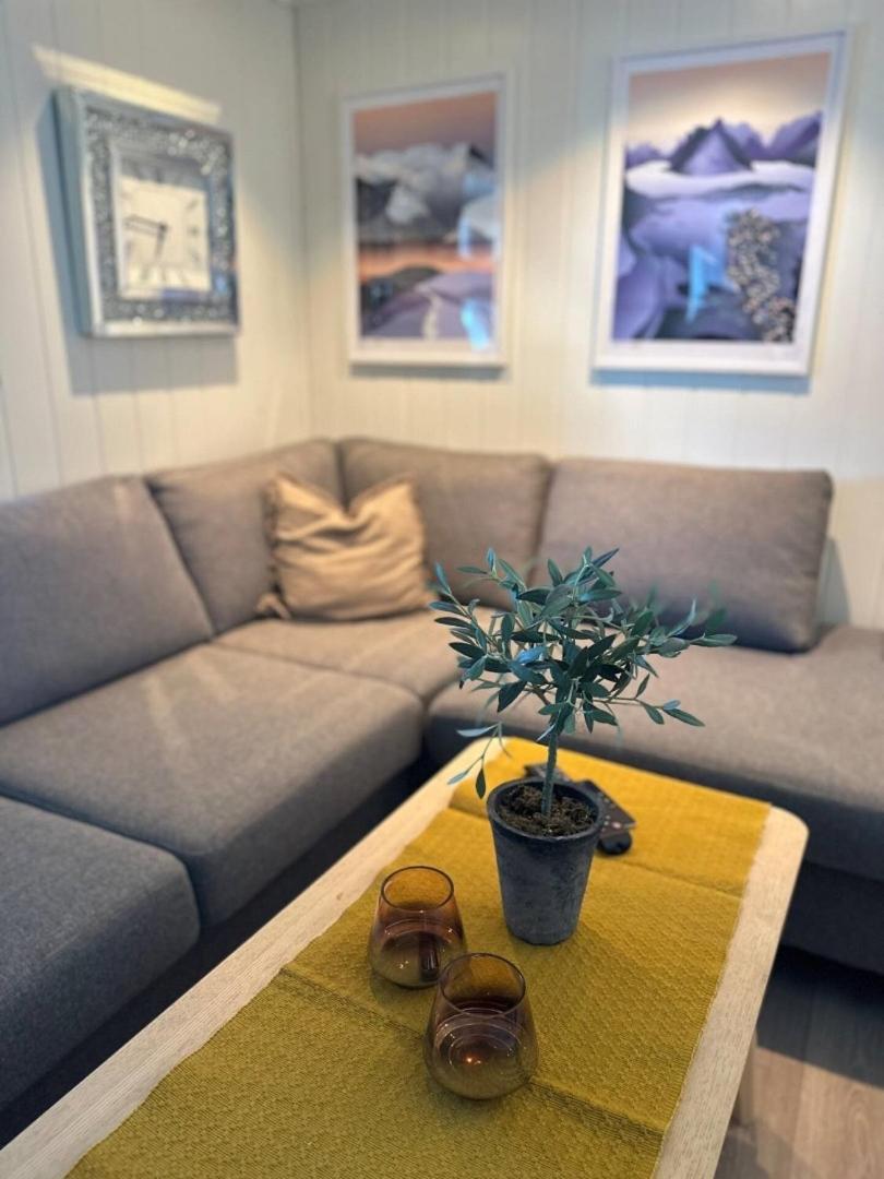 Kb Basement Apartment Sørvågen Eksteriør billede