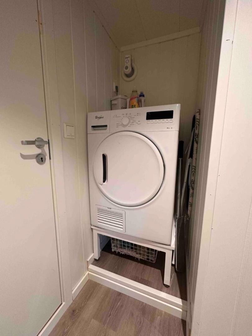 Kb Basement Apartment Sørvågen Eksteriør billede